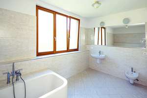 Bezugsfreies Townhouse in Westend über 4 Etagen mit Dachterrasse, Garten und Tiefgaragenstellplatz – Tharauer Allee 20, 14055 Westend, Berlin – Vorschaubild 7