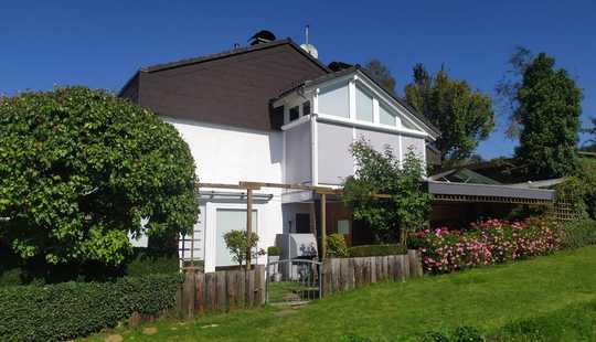 Bild von Seltene Gelegenheit! Naturnahes Einfamilienhaus im Rhein-Main-Gebiet mit vielen Annehmlichkeiten!