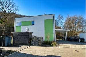 Modernes freistehendes Einfamilienhaus mit Carport 
in familienfreundlicher Wohnlage von Hagen-Eilpe – Die vollständige Adresse der Immobilie erhältst du vom Anbieter., 58091 Eilpe, Hagen – Vorschaubild 4