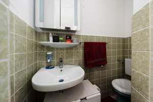 Property thumbnail 8