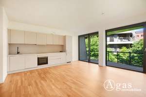 Toll geschnittene 4 Zimmer Wohnung mit ca. 102m², EBK und Balkon in Berlin-Mitte! – Zimmerstraße 93, 10117 Mitte (Ortsteil), Berlin – Vorschaubild 1