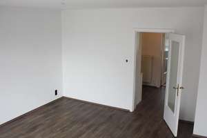 Top gelegene 4-Zimmer-Wohnung
