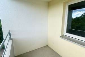 Schöne, helle und sanierte 1,5-Zimmer-Wohnung mit Balkon nähe Kuhsee zu vermieten  – Mittenwalder Straße  2, 86163 Hochzoll-Süd, Augsburg – Vorschaubild 6