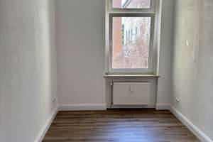 Einziehen & wohlfühlen: Modernisierte und zentrale 4-Zimmer-Wohnung in MD-Sudenburg – 39112 Sudenburg, Magdeburg – Vorschaubild 10