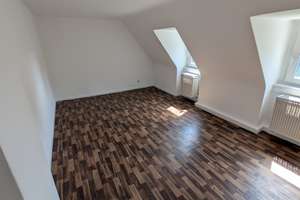 Wohnen mit Charakter: 3-Zimmer-Wohnung in Bochum – Knappenstraße 22, 44799 Wiemelhausen, Bochum – Vorschaubild 12