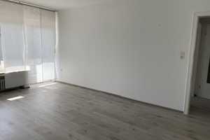 Schöne 6-Zi-Doppelhaushälfte plus 4 Bäder, Keller, gr. Grundstück in Detmold, zentrumsnah – Im Wiesengrund 26, 32760 Lippe (Kreis) – Vorschaubild 10