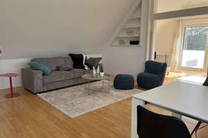 Geschmackvolle, möblierte 2,5 Zimmer-Wohnung mit gehobener Innenausstattung in MS 
