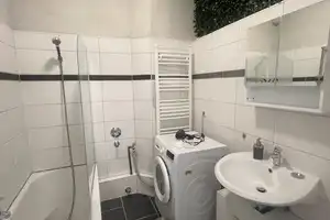Charmante 1. OG-Wohnung in guter Lage in Nürnberg (Südstadt) mit Balkon – Pillenreuther Straße 66, 90459 Nürnberg – Vorschaubild 16