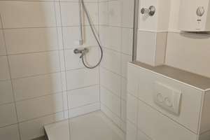 Helle gepflegte 2 Zimmer Wohnung Duisburg Wanheimerort 1OG 58 m² – Fischerstraße 52, 47055 Wanheimerort, Duisburg – Vorschaubild 5