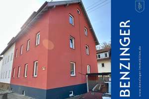Vermieten oder selbst nutzen – 3-Familienhaus in Bad Urach – Die vollständige Adresse der Immobilie erhältst du vom Anbieter., 72574 Bad Urach – Vorschaubild 1