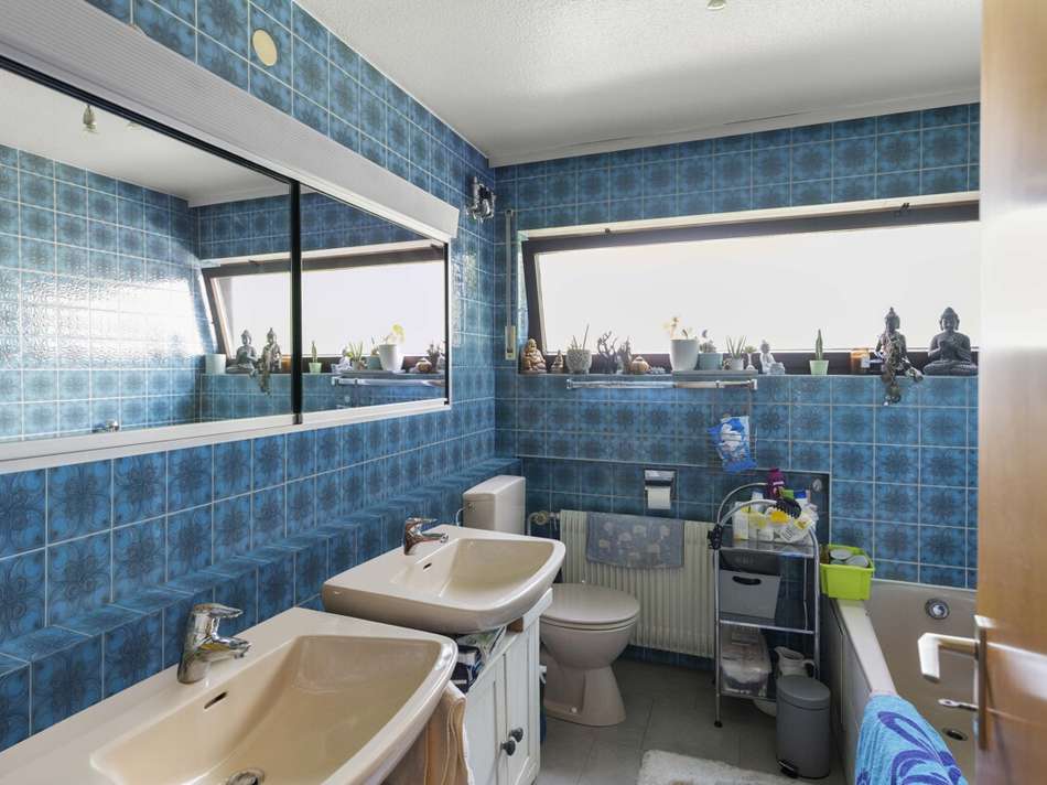 Badezimmer EG