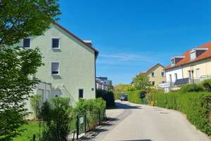 Sonniges Familienglück am Grünzug – mit moderner Technik, Badesee & Stadtnähe inklusive – Händelstraße 1, 85622 Feldkirchen – Vorschaubild 18