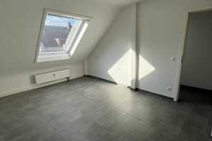 Moderne Dachgeschosswohnung – Erstbezug nach Renovierung in Mönchengladbach Eicken, ca. 45 m² – Mönchengladbach – Vorschaubild 16