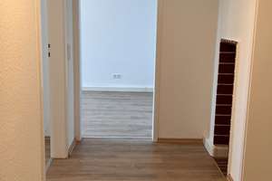 Renovierte 2-Zimmer-Erdgeschosswohnung mit Balkon in Wuppertal  – Hesselnberg 25, 42285 Barmen, Wuppertal – Vorschaubild 11