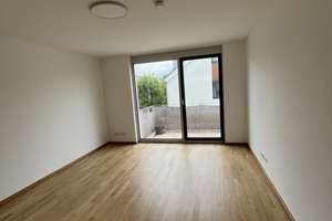 3-Zimmer-Wohnung mit großem Balkon in München-Lerchenau – Die vollständige Adresse der Immobilie erhältst du vom Anbieter., 80935 Lerchenau-Ost, München – Vorschaubild 2