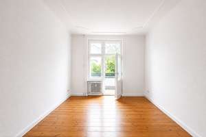 BEZUGSFREI - CHARMANTER 2 - ZIMMER - ALTBAUKLASSIKER + SÜD-BALKON + 2.OG + RUHIGLAGE – Die vollständige Adresse der Immobilie erhältst du vom Anbieter., 12167 Steglitz, Berlin – Vorschaubild 9