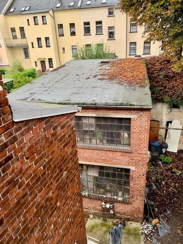 Immobilie in Reichenbach - Wohnhaus mit Nebengebäude im Hof ! - Bild 4