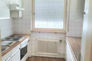 Großzügiges Einfamilienhaus im Bungalowstil mit 8 Zimmern in Stuttgart-Vaihingen – Die vollständige Adresse der Immobilie erhältst du vom Anbieter., 70563 Österfeld, Stuttgart – Vorschaubild 2