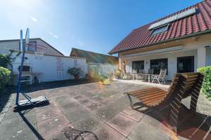 Einfamilienhaus mit riesiger Terrasse, wunderschönem Garten und viel Platz für Kreativität – Hauptstraße 13, 63695 Glauburg – Vorschaubild 12