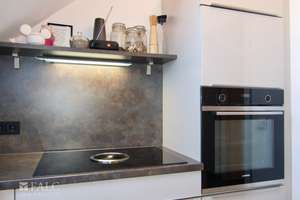Einfach Mehr: Top 2-Zimmer-DG-Wohnung, modernisiert, EBK, Balkon, Garage. Ruhige Wohnlage. – Die vollständige Adresse der Immobilie erhältst du vom Anbieter., 85055 Nordost, Ingolstadt – Vorschaubild 15