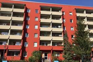 2 Zimmer Wohnung mit Balkon in Lausen!