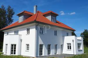 Neuwertige moderne Landvilla mit exklusiver Ausstattung – Die vollständige Adresse der Immobilie erhältst du vom Anbieter., 95643 Tirschenreuth – Vorschaubild 2