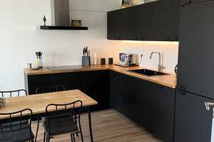 Helle 3-Zimmer-Wohnung mit großer Terrasse & zwei Bädern nahe Tempelhofer Feld – Eschersheimer Straße 17, 12099 Berlin – Vorschaubild 4