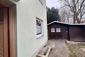 ***Charmante Doppelhaushälfte mit viel Platz für Ihre Familie in Fürstenfeldbruck*** – Die vollständige Adresse der Immobilie erhältst du vom Anbieter., 82256 Fürstenfeldbruck – Vorschaubild 3