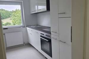 KOPIE - Kernsanierte 4-Zimmer-Wohnung – Die vollständige Adresse der Immobilie erhältst du vom Anbieter., 71229 Leonberg – Vorschaubild 3