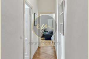 Ruhig gelegen, sonniger Balkon, zentrale Lage - Altbauwohnung mit 3,9 m hohen Decken... – Die vollständige Adresse der Immobilie erhältst du vom Anbieter., 10789 Charlottenburg, Berlin – Vorschaubild 5