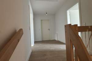 Attraktive 4-Zimmer-Doppelhaushälfte mit EBK in Braunschweig Volkmarode – Berliner Heerstraße 8d, 38104 Volkmarode, Braunschweig – Vorschaubild 12
