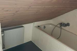 Viel Platz für den Alltag: Modernisiertes Reihenmittelhaus in Fürth – 90766 Hardhöhe, Fürth – Vorschaubild 23