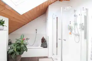 Modernisierte Doppelhaushälfte mit Garten, Doppelgarage und Ausbaupotenzial – Ideal für Familien! – Warendorf (Kreis) – Vorschaubild 9