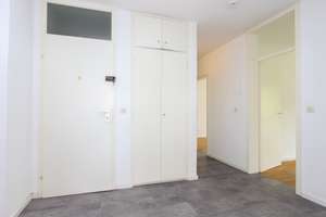 2,5-Zimmer-Wohnung mit großem Balkon und Blick ins Grüne – Bernaysstraße 6, 80937 Am Hart, München – Vorschaubild 8
