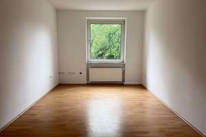 Geräumige 3-Zimmer-Wohnung mit 93 m² Wfl. und Balkon – Die vollständige Adresse der Immobilie erhältst du vom Anbieter., 44143 Kaiserbrunnen, Dortmund – Vorschaubild 13