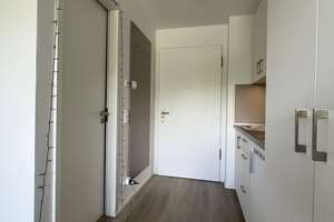 Möblierte 1-Zimmer-Wohnung befristet zur Untermiete in Augsburg-Hochfeld – Die vollständige Adresse der Immobilie erhältst du vom Anbieter., 86159 Hochfeld, Augsburg – Vorschaubild 5
