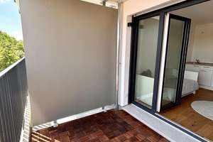 Erstbezug! Möbliertes Studentenapartment mit Balkon und EBK direkt an der Uni – Otto-Hahn-Straße 40, 93053 Galgenberg, Regensburg – Vorschaubild 9