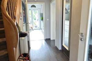 **DEMNÄCHST MODERNISIERT**Familiengerechtes Reihenhaus mit Dachstudio sucht nette Mieter! – Die vollständige Adresse der Immobilie erhältst du vom Anbieter., 53117 Auerberg, Bonn – Vorschaubild 5