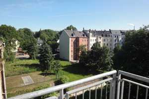 Frei ab 1.8.25  + Balkon an der Küche + 3. OG + Haus mit Aufzug** – Matthesstraße 80, 9113 Chemnitz – Vorschaubild 6