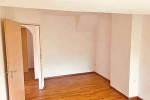 Interessante Dachgeschoss-Wohnung an der Ruhrallee – Ruhrallee 70, 45138 Huttrop, Essen – Vorschaubild 7