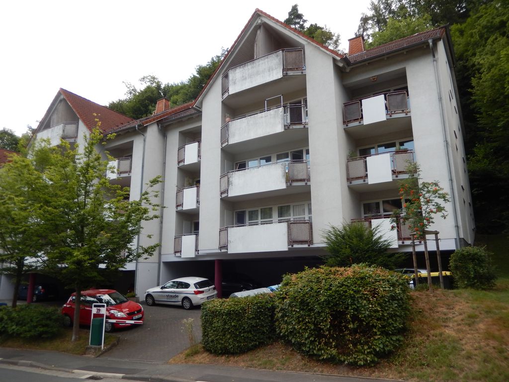 S+S Immobilien - renovierte 1 Zimmer-Wohnung in zentraler ...