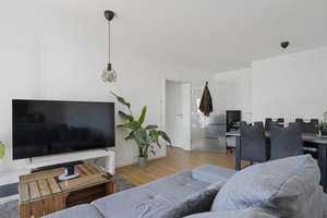 Barrierefreie Wohnung mit Dachterrasse, Einbauküche und TG-Stellplatz – Die vollständige Adresse der Immobilie erhältst du vom Anbieter., 85051 Süd, Ingolstadt – Vorschaubild 4