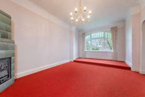 Großzügigkeit und exklusives Wohnambiente: 
"Gründerzeitvilla mit Traumhaus-Potenzial" – Die vollständige Adresse der Immobilie erhältst du vom Anbieter., 21029 Bergedorf (Ortsteil), Hamburg – Vorschaubild 8