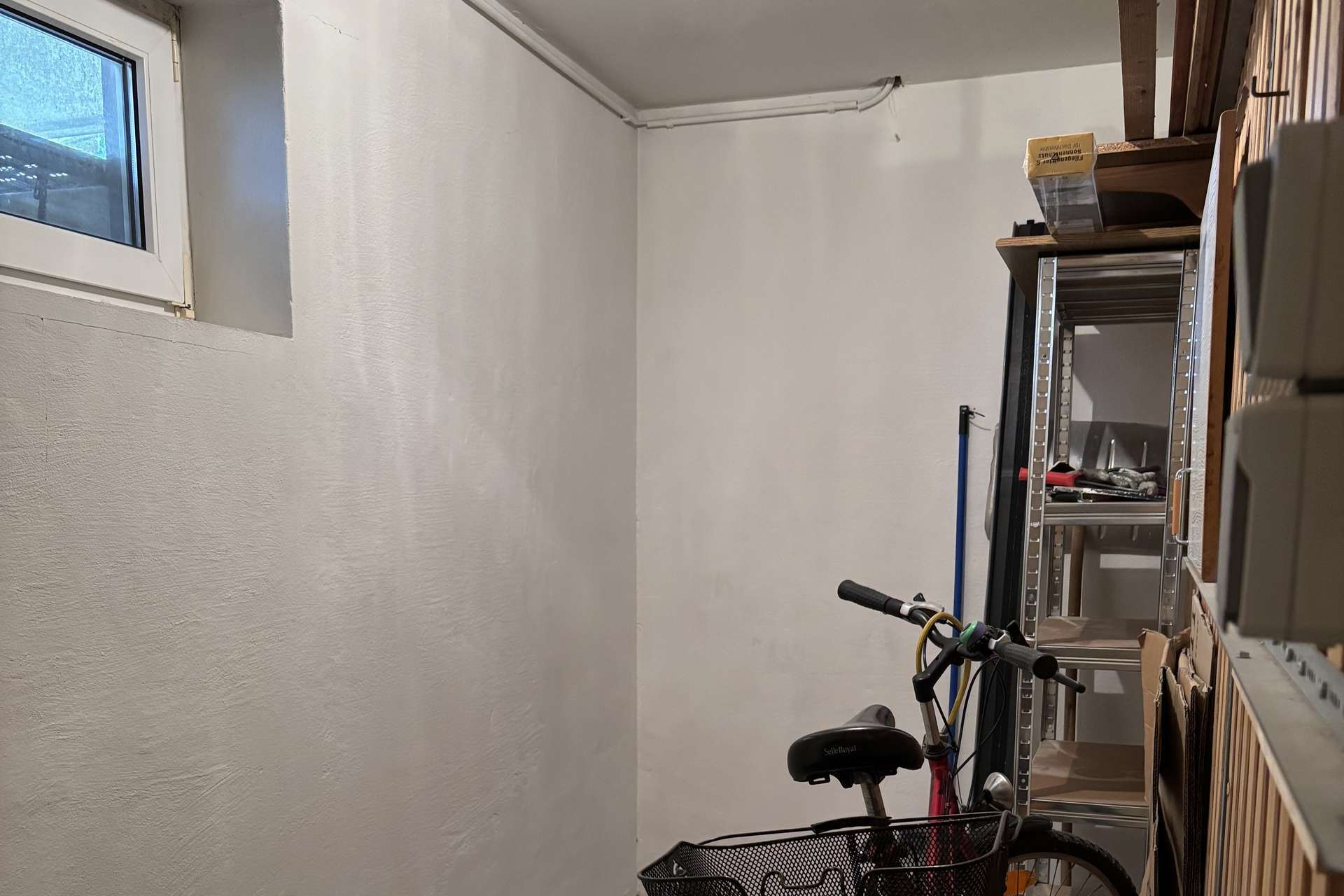 Immobilie in Putbus - Attraktive Wohnung in Putbus – ruhig wohnen mit Entwicklungspotenzial auf der Insel Rügen - Bild 7