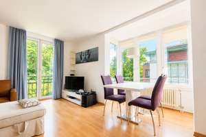 WESTEND: Stilvoll möblierte 3-Zimmer-Wohnung mit Balkon, Tiefgarage und Blick ins Grüne – Die vollständige Adresse der Immobilie erhältst du vom Anbieter., 14055 Westend, Berlin – Vorschaubild 5