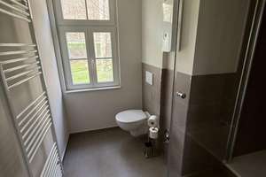 Neu renovierte und voll ausgestattete 2 Zimmerwohnung in traumhafter Lage Reutlingen Mittelstadt – Neckartenzlinger Str. 110, 72766 Mittelstadt, Reutlingen – Vorschaubild 11
