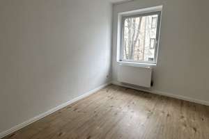 Frisch sanierte 2 Zimmer Wohnung – Karl-Anton-Str. 35, 40211 Stadtmitte, Düsseldorf – Vorschaubild 4