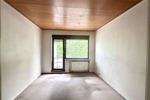 Großzügige 3 ZKB mit viel Potenzial und schönem Balkon – Die vollständige Adresse der Immobilie erhältst du vom Anbieter., 28309 Sebaldsbrück, Bremen – Vorschaubild 6