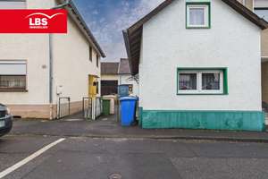 Zwei Häuser – eine seltene Gelegenheit in Bonn-Lannesdorf – Die vollständige Adresse der Immobilie erhältst du vom Anbieter., 53179 Lannesdorf, Bonn – Vorschaubild 1