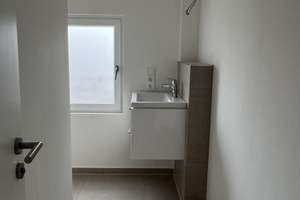 Helle 3,5-Zimmer Wohnung mit Balkon im 2. OG in Wiesbaden-Biebrich – Mainstraße 21, 65203 Biebrich, Wiesbaden – Vorschaubild 17